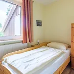 Ferienhaus Neues Urlauberdorf Hs 24 A *